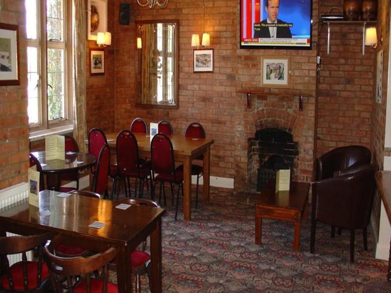 Halfway House Inn Country Lodge Йоувил Екстериор снимка