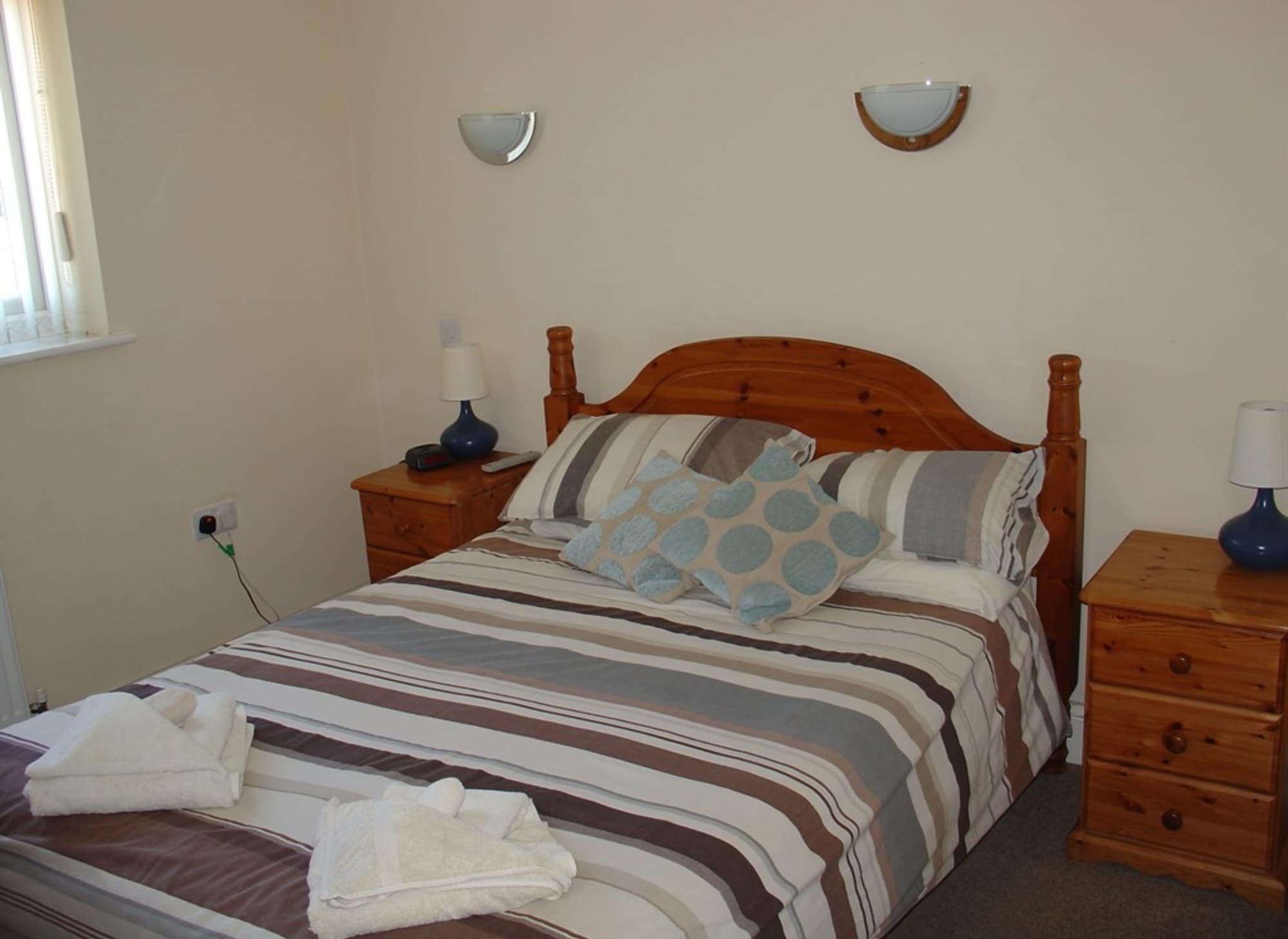 Halfway House Inn Country Lodge Йоувил Екстериор снимка